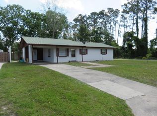 100 River Dr E, East Palatka, FL 32131