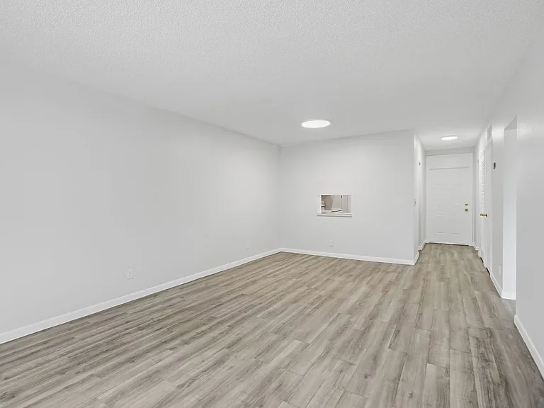5335 NW 10th Ct #206 — Photo 21