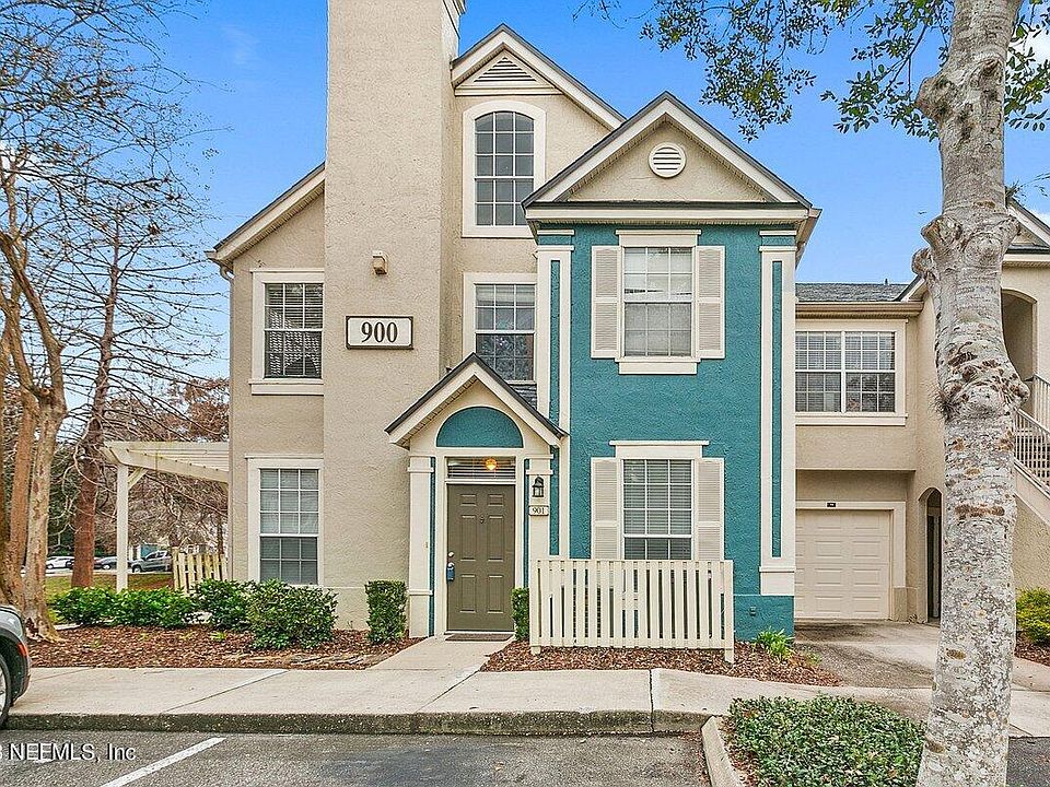 1st image of 13700 RICHMOND PARK Drive N #901