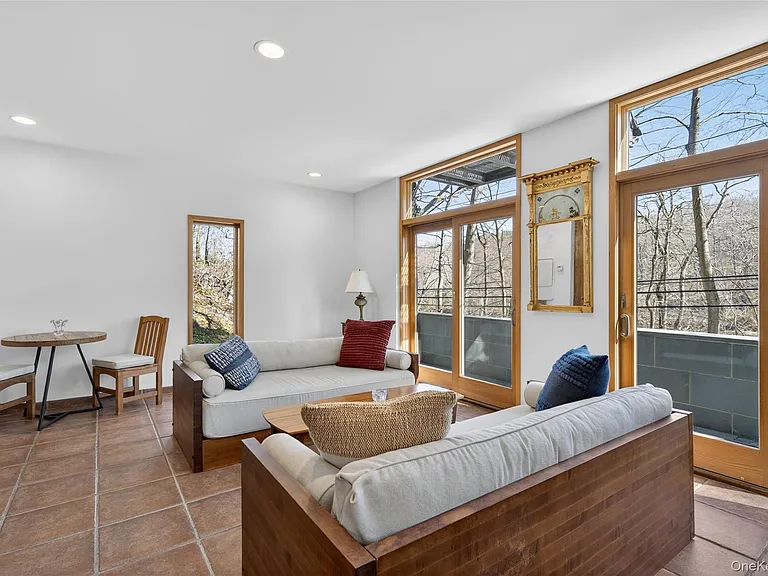 428 Harbor Rd #C — Photo 15