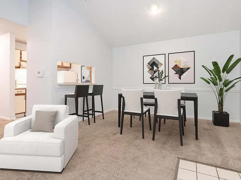 The Jade Charlotte — Photo 26