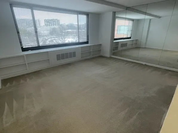 1011 Arlington Blvd, Arlington, VA