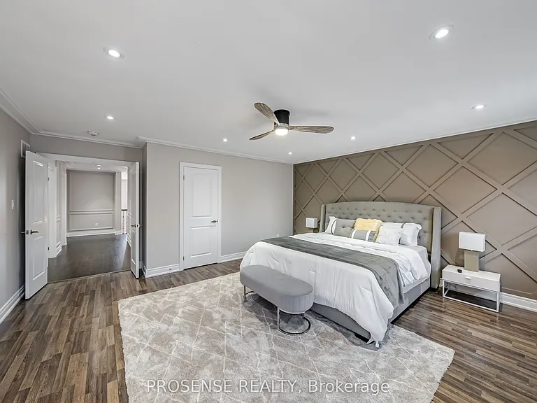 8 Macbean Cres — Photo 31