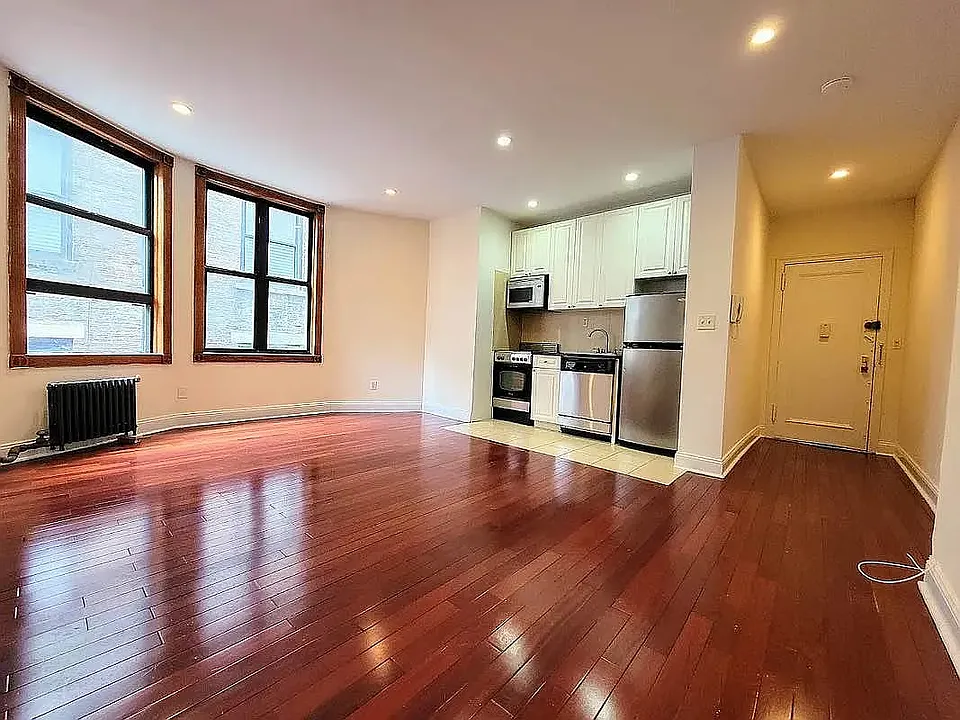 265 W 81st St #6T
