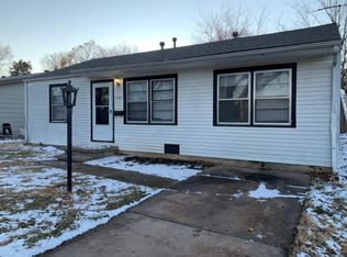 1203 S Waverly Rd, Wichita, KS 67218