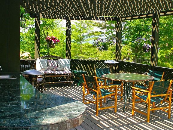Inside Cabana 
