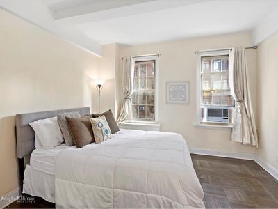 24 5th Ave APT 312, New York, NY, 10011