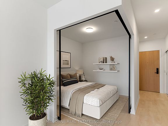 5th image of 5 Defries St #921