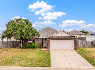 14522 Parkway Meadows Dr, Alexander, AR 72002