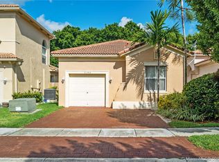 2140 NE 37th Ter, Homestead, FL 33033