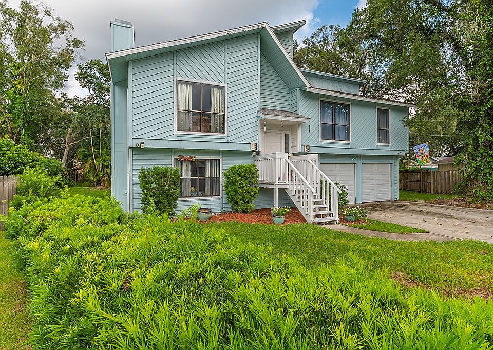1st image of 4827 Glenbrooke Dr