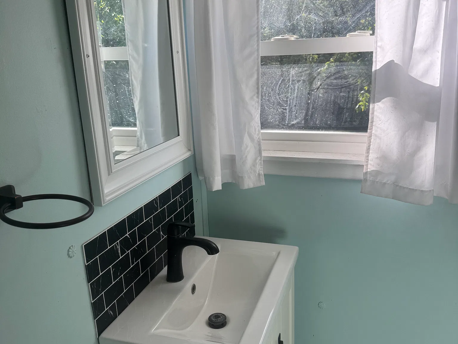 1 bed, 1000 sqft, $650 — Photo 4