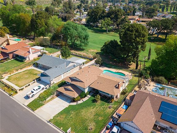3rd image of 7846 Paisano Way