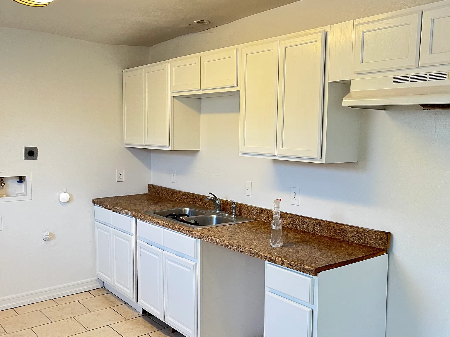 2 bed, 900 sqft, $950 — Photo 4