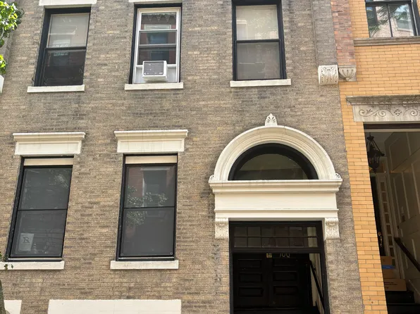 100 Myrtle St #1A, Boston, MA 02114