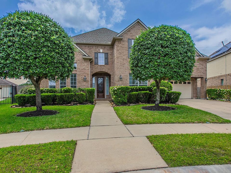 1st image of 7642 Westmoreland Dr