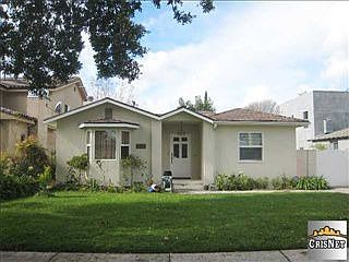 1st image of 4943 Varna Ave