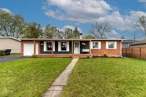 410 N Shore Dr Photo 1
