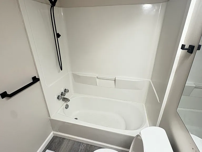 813 S Grosvenor Ct — Photo 34