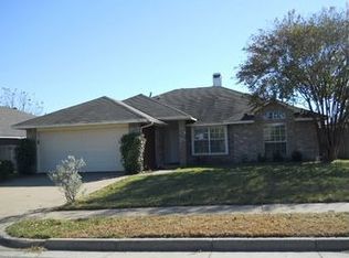2216 Villanova St, Arlington, TX 76018
