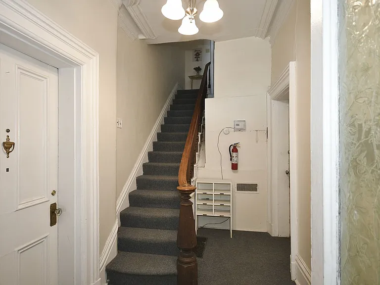 991 Leon Rd — Photo 5