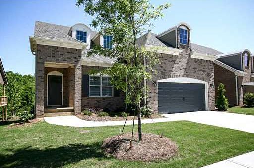 1st image of 102 Meridian Dr