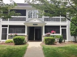 12438 Saint Andrews Way, Fenton, MI 48430