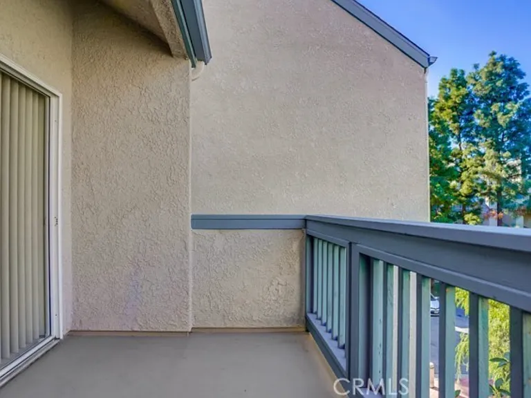 1441 Brett Pl #327 — Photo 19