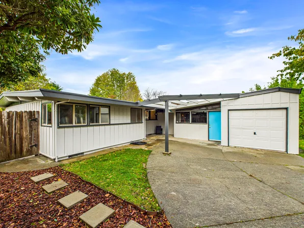 2724 N St, Eureka, CA 95501