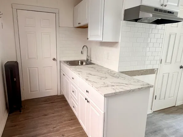 416 Lackawanna Ave #3, Olyphant, PA 18447