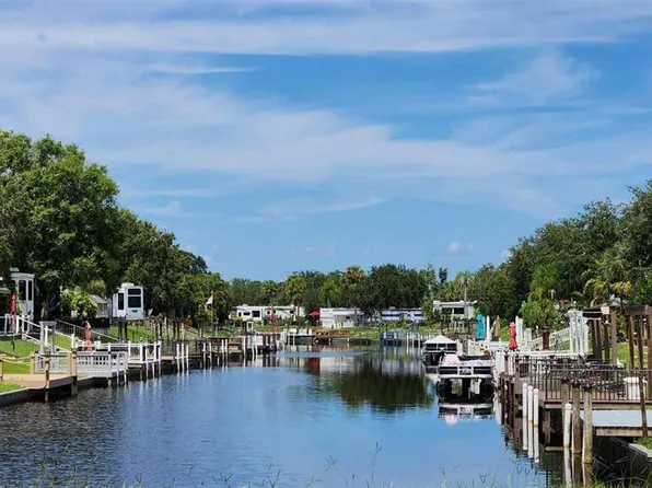 560 Waterway Dr Lot 560, Lake Wales, FL 33898