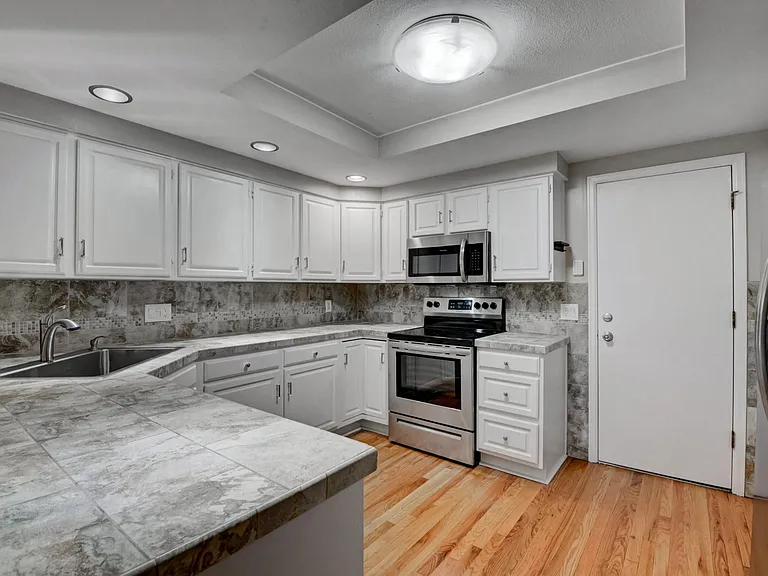 4565 E Mexico Ave — Photo 9