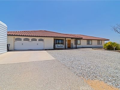 22343 Huasna Rd, Apple Valley, CA, 92307