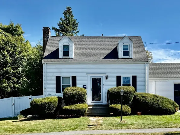 66 Wayne Ave, Waltham, MA 02453