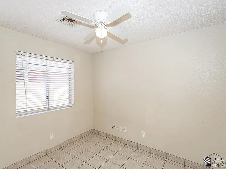 1740 S 48th Way — Photo 10