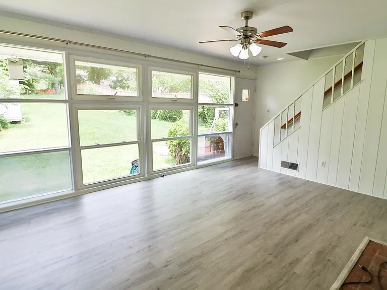 13002 Atlantic Ave — Photo 10