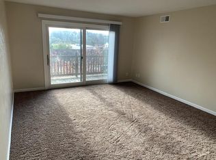 1668 Brownstone Blvd APT 631, Toledo, OH 43614