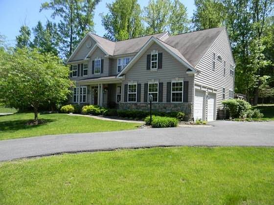 2nd image of 614 Dillon Ct
