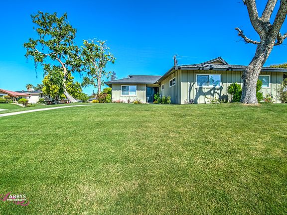 2nd image of 3620 Country Club Dr