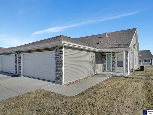 8346 Sutherland St, Lincoln, NE 68526