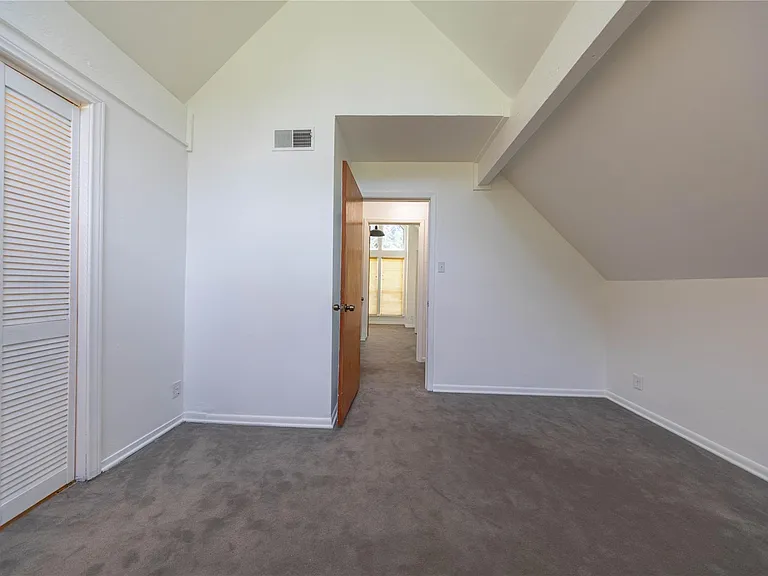 22 Stonehouse Cir — Photo 22