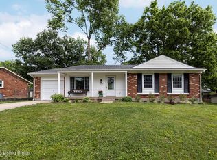 12507 Live Oak Dr, Middletown, KY