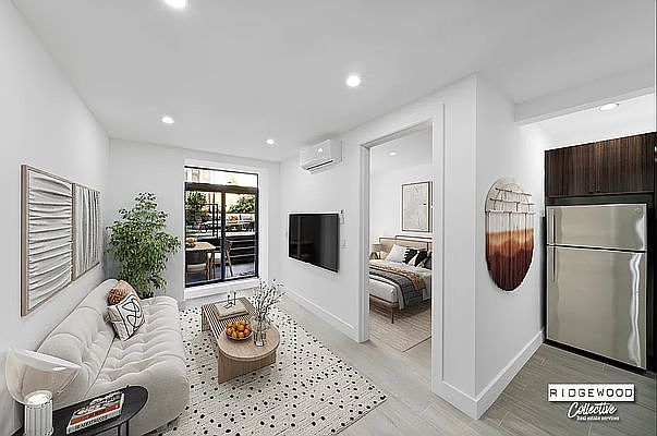 1st image of 292 Weirfield St #1