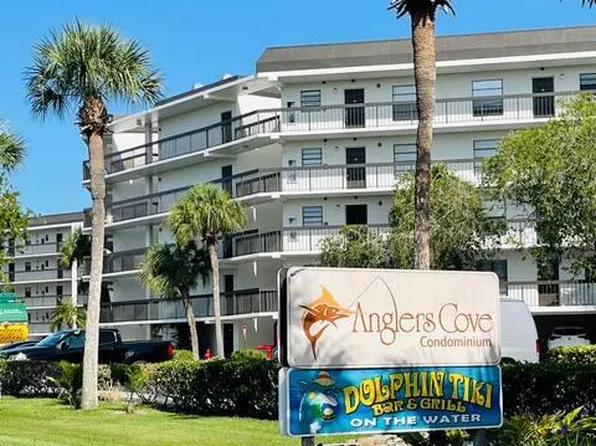 995 Anglers CV #N404, MARCO ISLAND, FL 34145