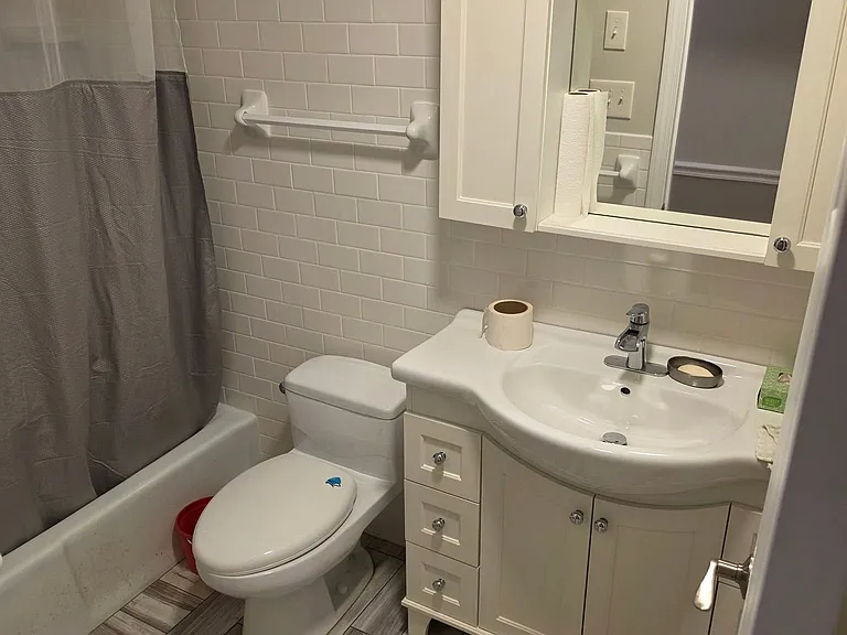 1007 S Water St — Photo 14
