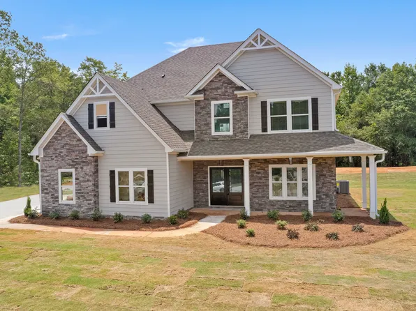 152 Austin Storey Cir, Newnan, GA 30263