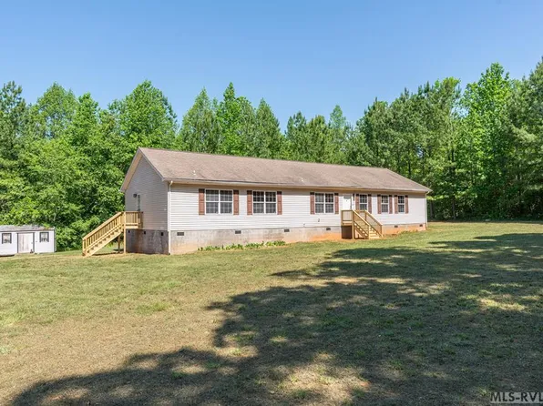 1085 Renrut Rd, Brodnax, VA 23920
