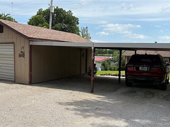 3rd image of 29 N Havana Lake Rd