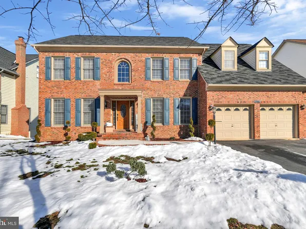 3966 Prickly St, Waldorf, MD 20603