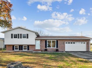 2741 255th Ave, Montrose, IA